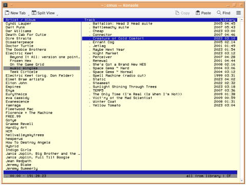 Linuxversary cmus screenshot A Konsole window running the music player cmus. While contrast isn't great, gray text on blue for the header and selected track in the (active) right column, black text on gray for the selected album in the (inactive) left column and status bar at the bottom can be sorta parsed. (The album is 'music singles' by Electric Keet, and the track is 'Creature of Cold Comfort'.)